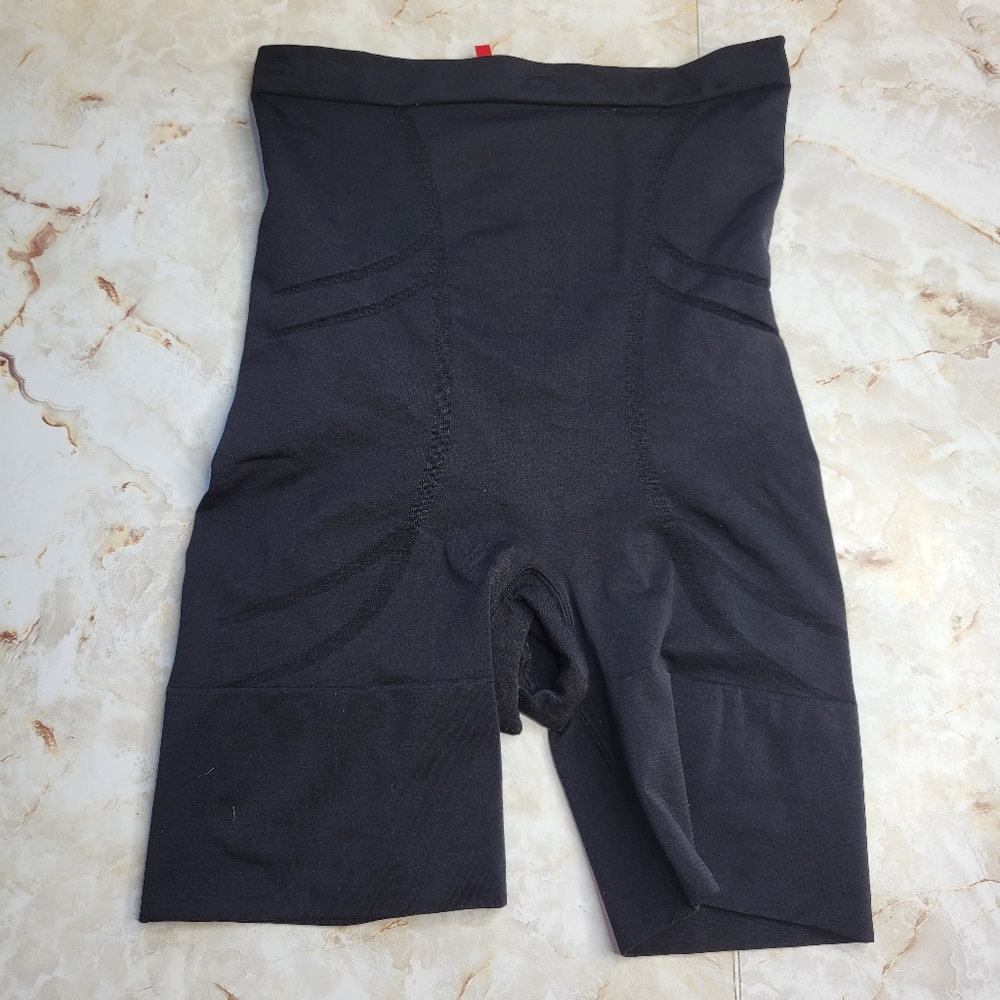SPANX High-Waisted Shapewear Mid-Thigh Black Shorts Size XL